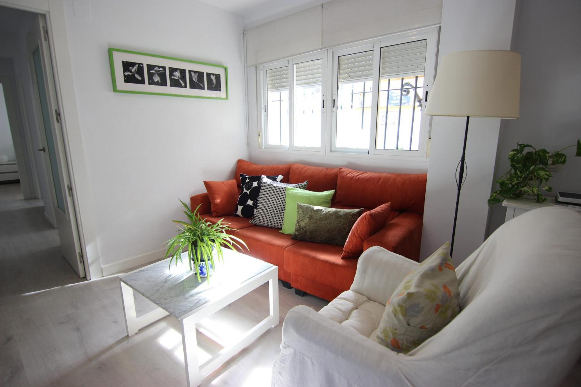Rentalsevilla Espacioso Apartamento En La Alameda De Hercules Con Parking Екстериор снимка
